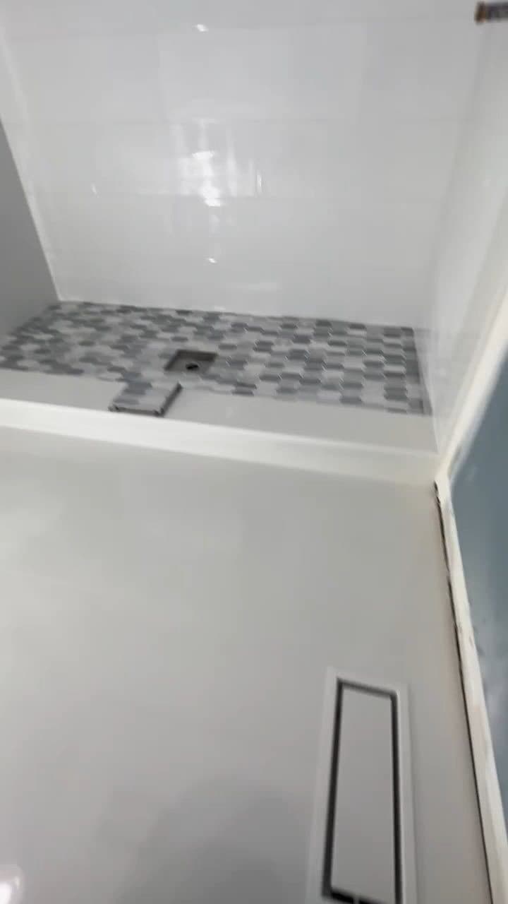 Craftsmanship Close-Up — Diamond Tiling