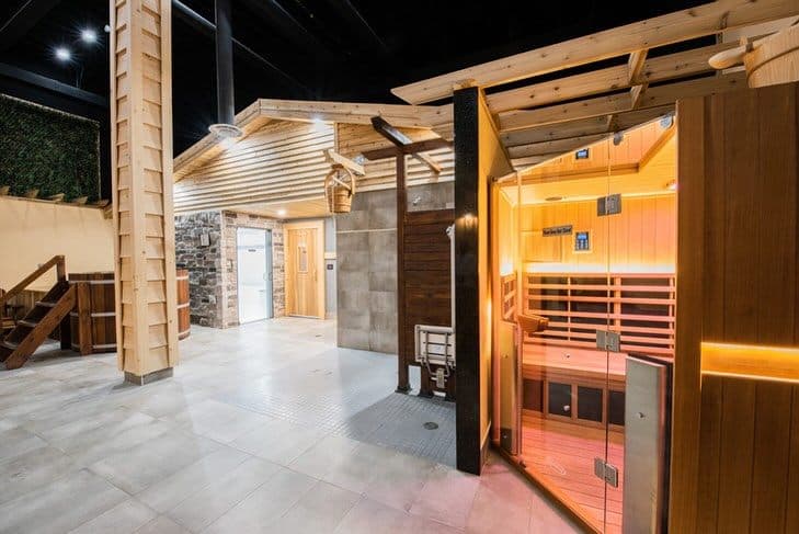 Cedar & Infrared Sauna Suite — Custom Homes in Greater Toronto Area