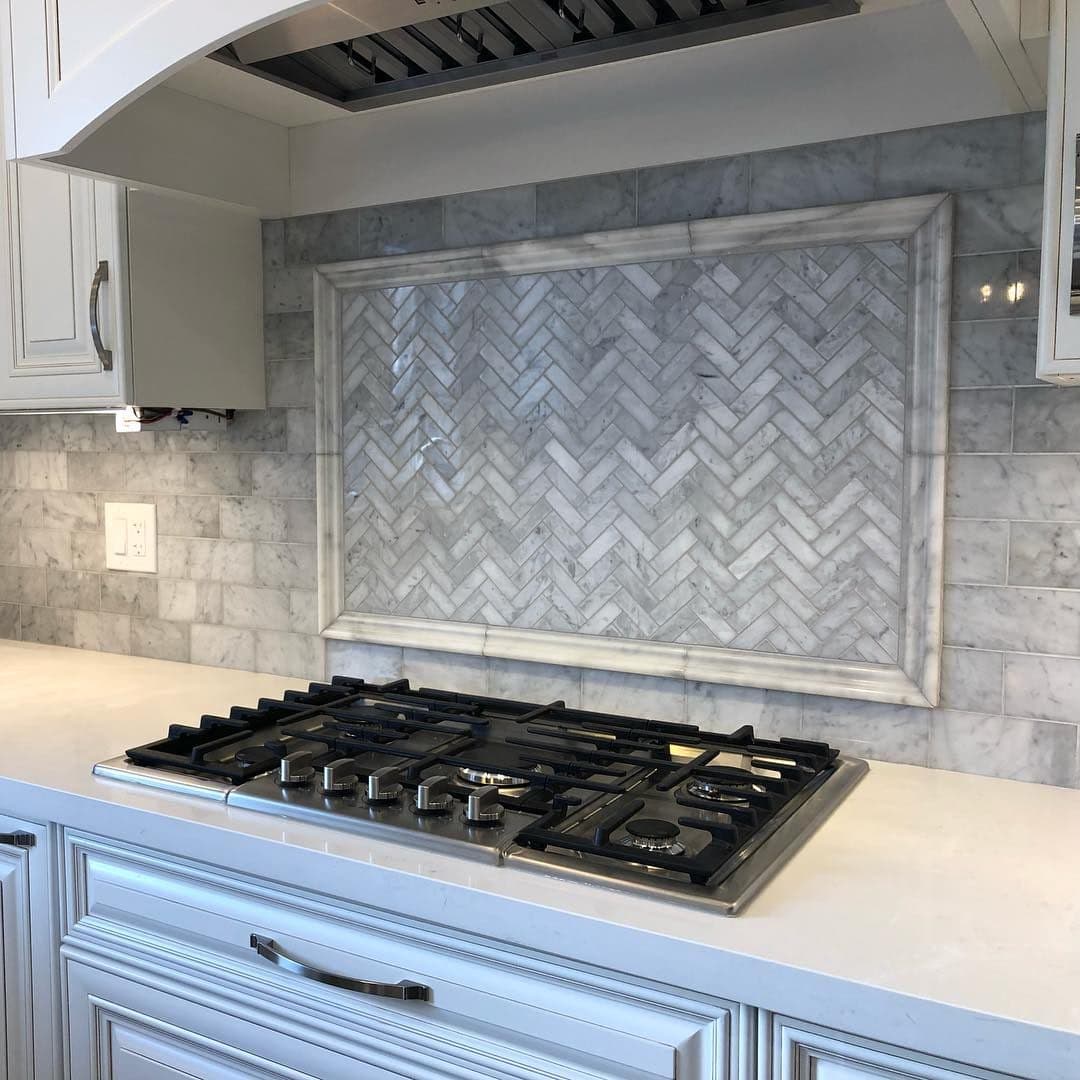 Marble Slab Kitchen Backsplash — Custom Homes in Forest Hill, Toronto